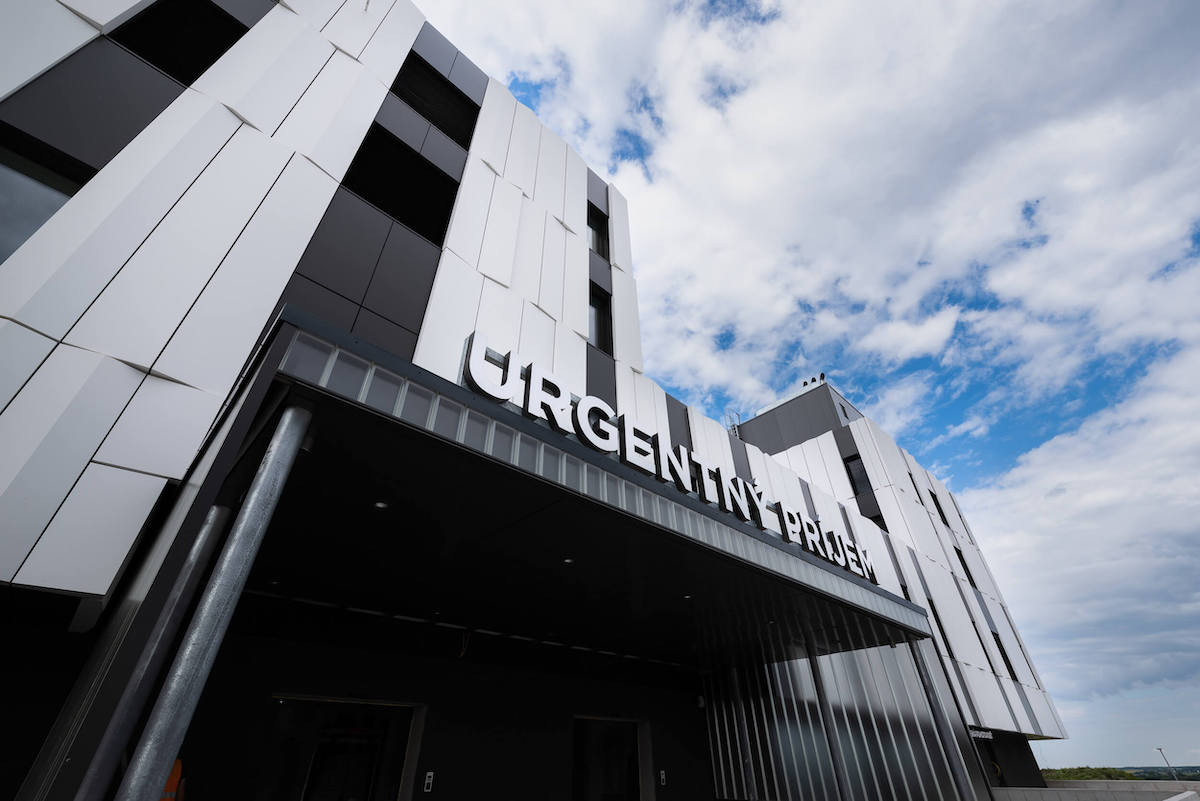 Stavba nemocnice bory interier a exterier urgent5